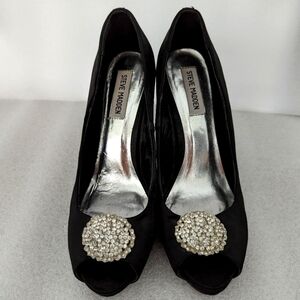 Steve Madden Gossip satin open toe satin pump black heels with crystal women 8.5